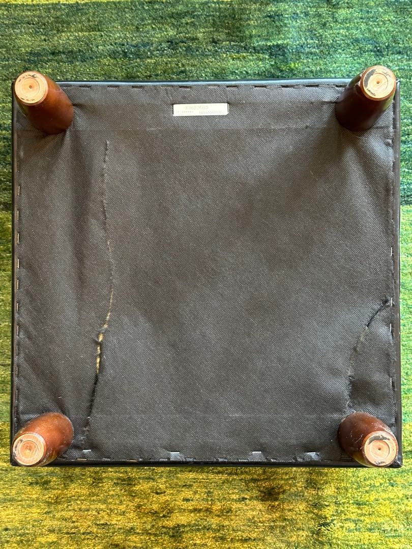 カリモク60 オットマン/スタンダードブラック