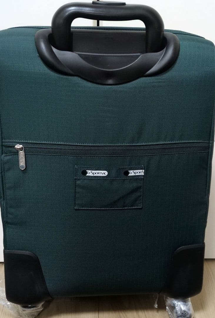 LeSportsac Deluxe Soft Luggage グリーン（未使用）