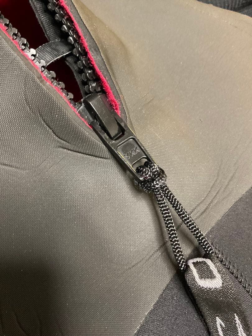 O'NEILL　オニール　裏起毛　Mサイズ　5/3mmセミドライ　レディース