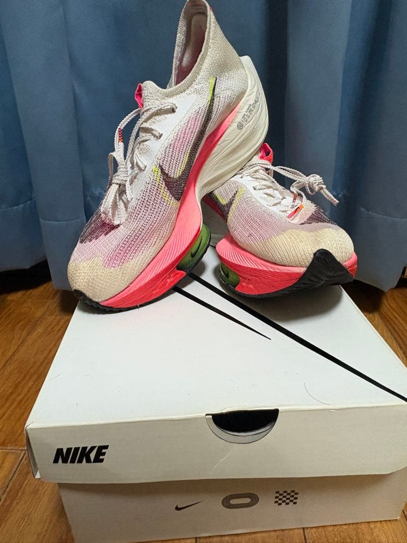 NIKE アルファフライ