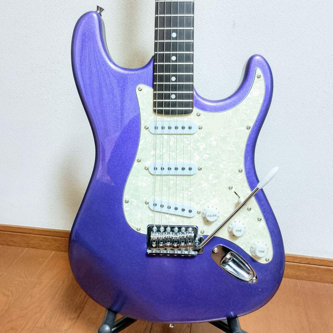 美品　Mavis　ストラトキャスタータイプ　エレキギター　メタリックパープル