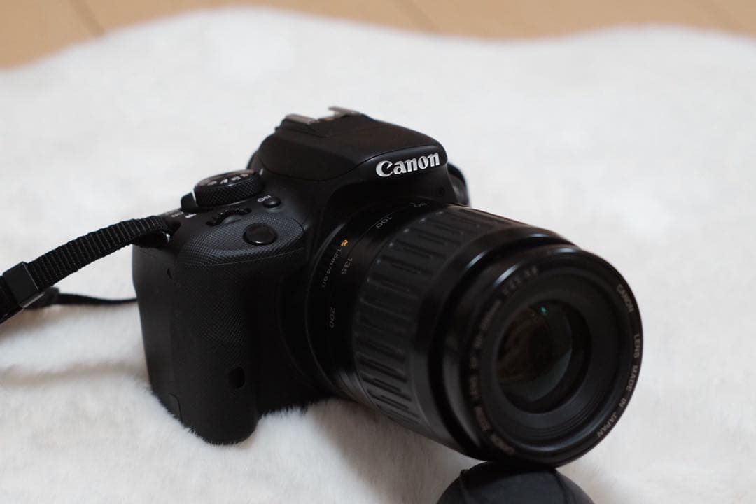 デジタルカメラ Canon EOS Kiss x7