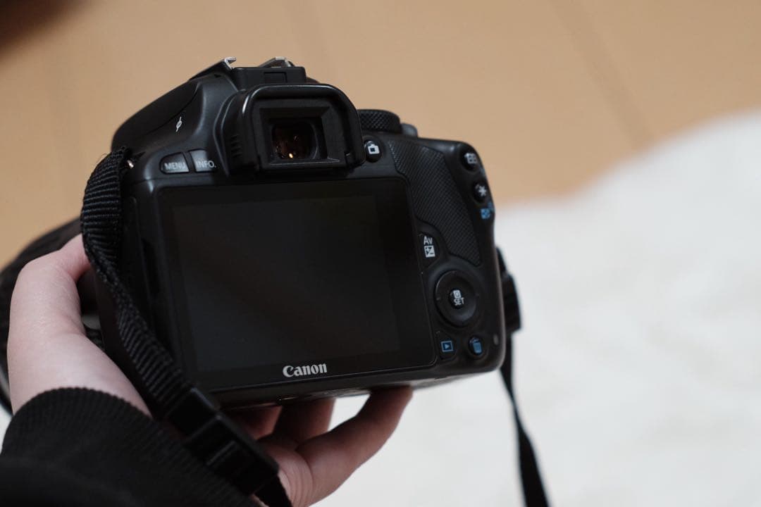 デジタルカメラ Canon EOS Kiss x7