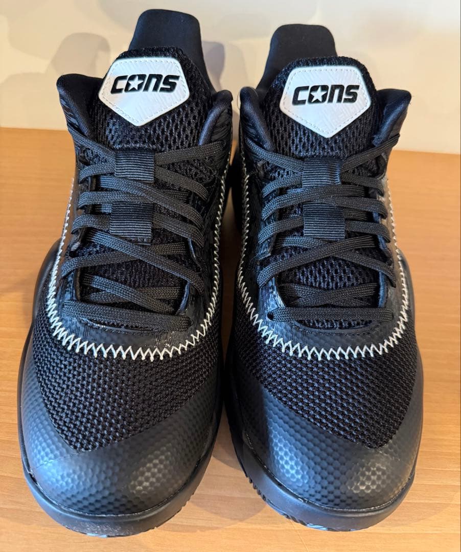 シューズ(男性用) CONS VICBOUND