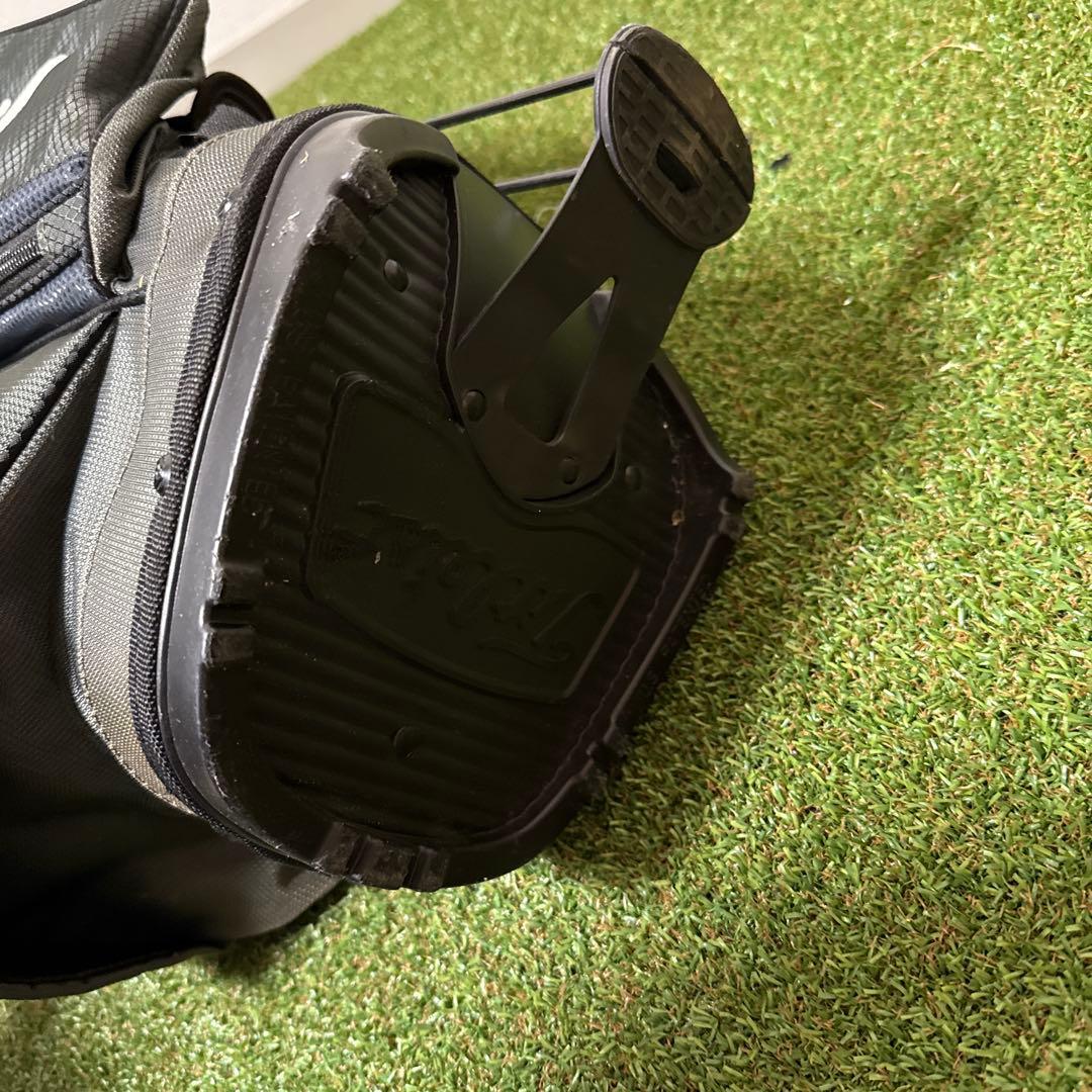 Titleist タイトリスト キャディバッグ スタンド式 軽量