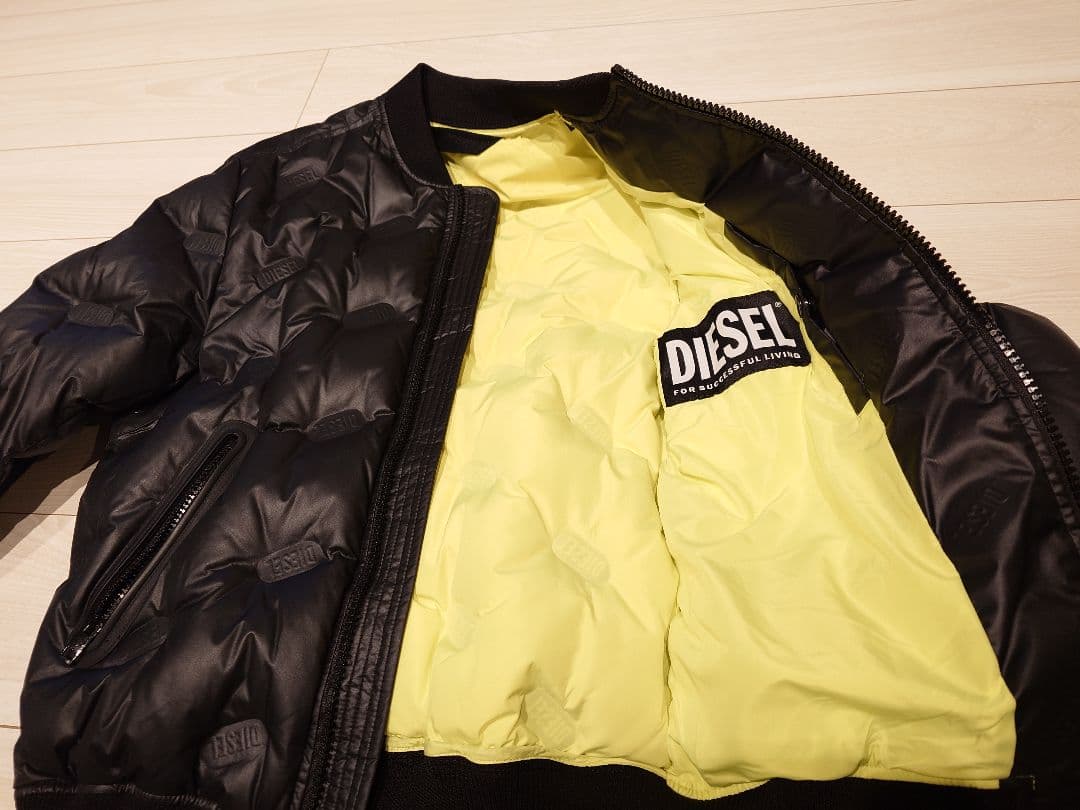 DIESEL ブラック ダウンジャケット