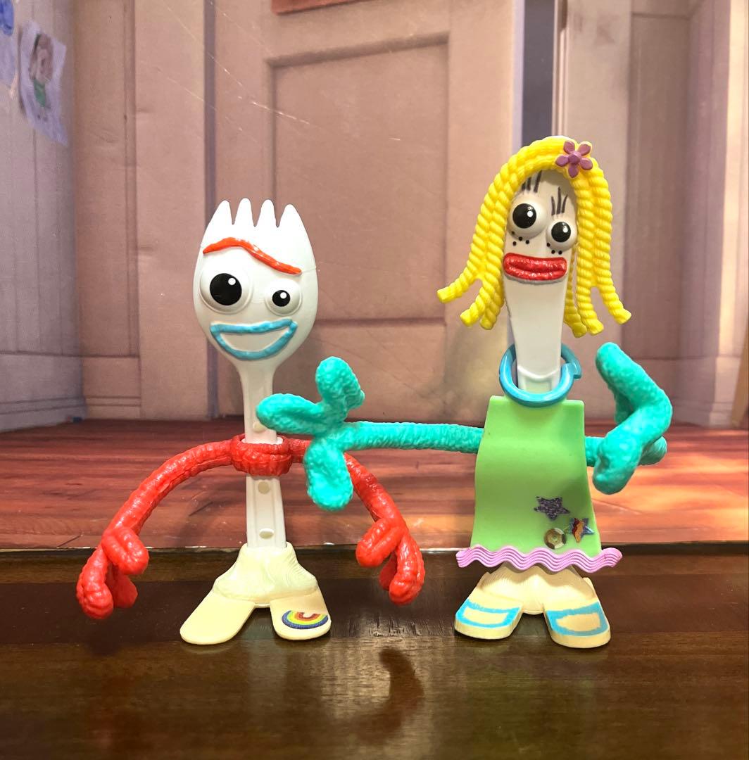 ディズニー ピクサー トイストーリー フィギュア フォーキー カレン