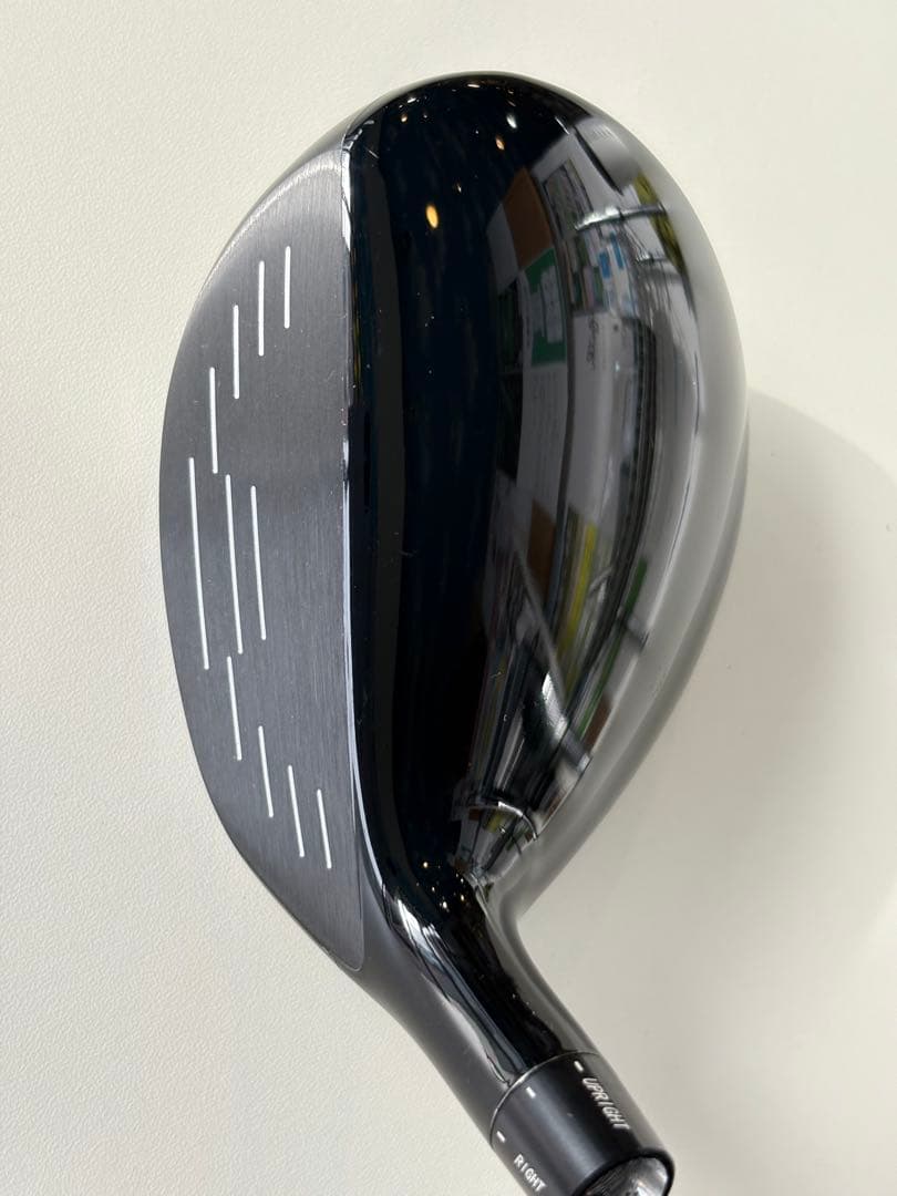 AKIRAアキラ　platinum フェアウェイウッド5番　18°可変スリーブ付