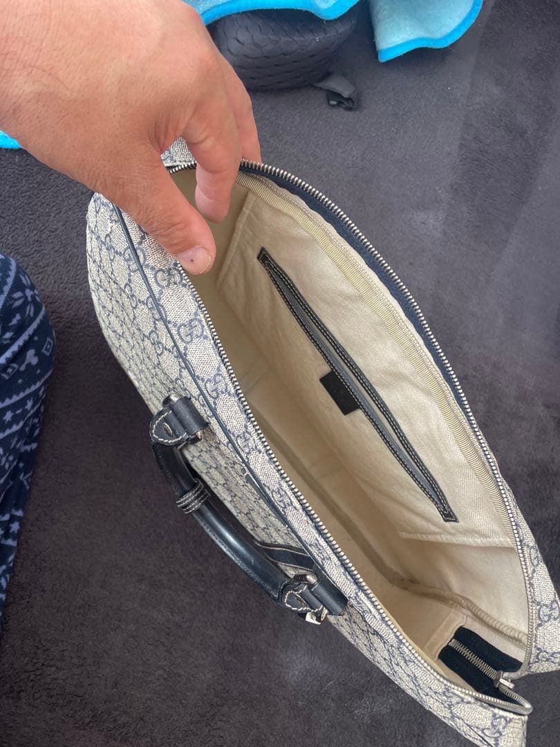 Gucci GGパターン ビジネスバッグ