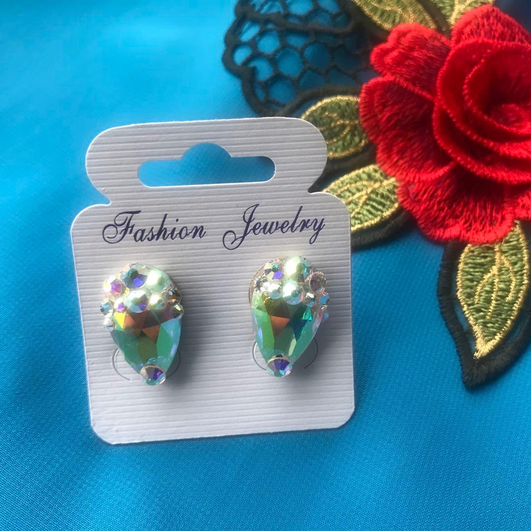 オーロラシンプルピアス　社交ダンス☆ベリーダンス