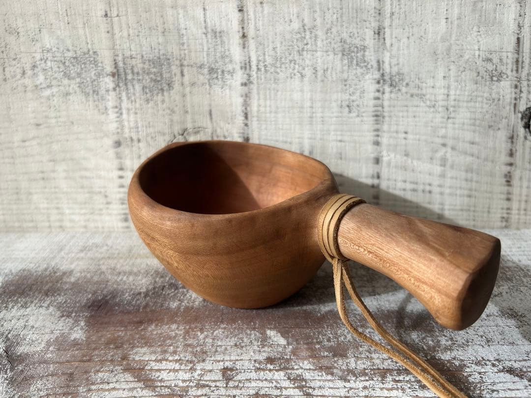 sunswood サンズウッド　ククサ　山桜　手彫り　一点もの