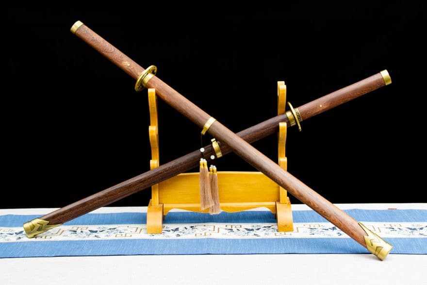 武具　刀装具　日本刀　模造刀   居合刀  ウェッジ唐刀直刃 1本