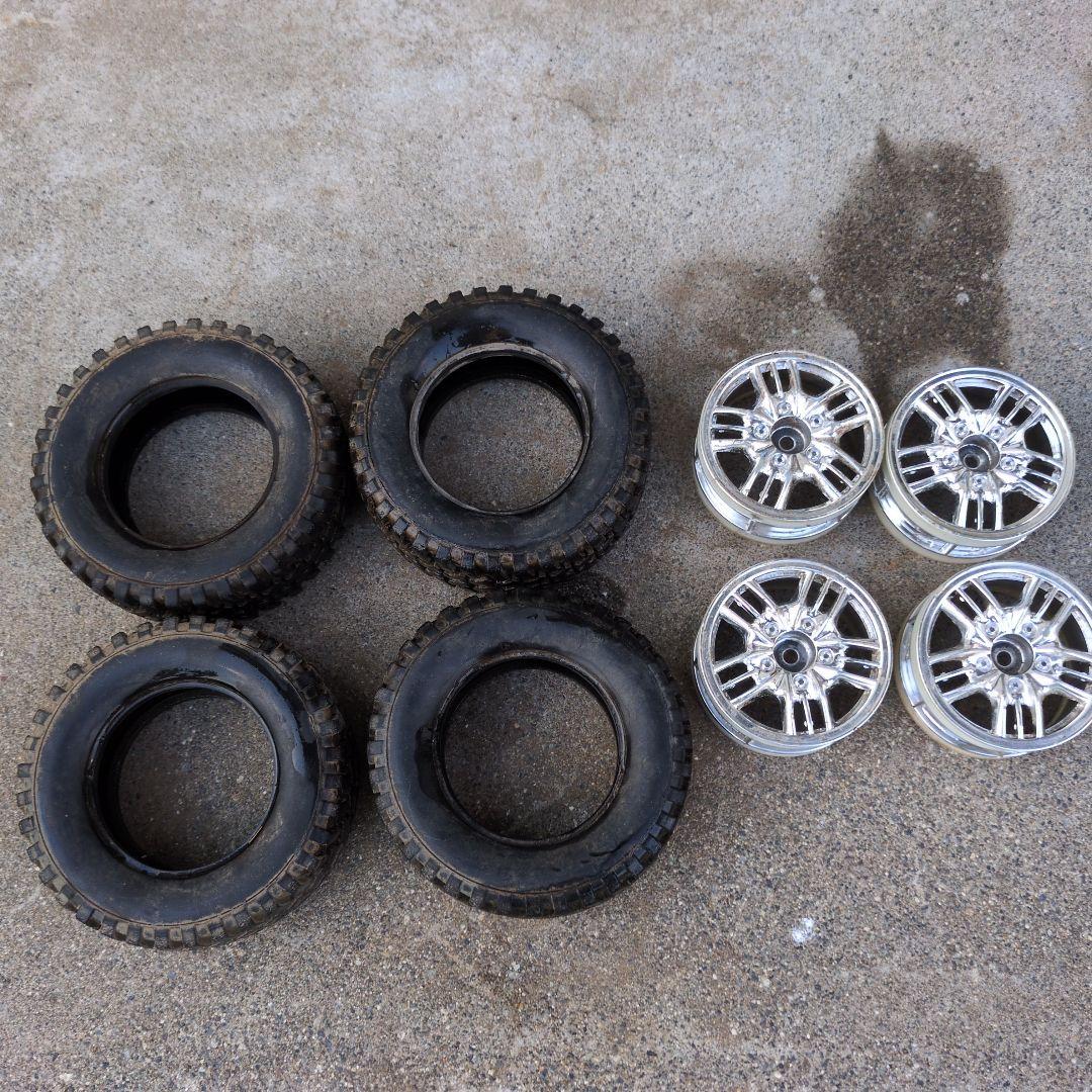 タミヤ　XB トヨタハイラックスエクストラキャブ（CC-01）