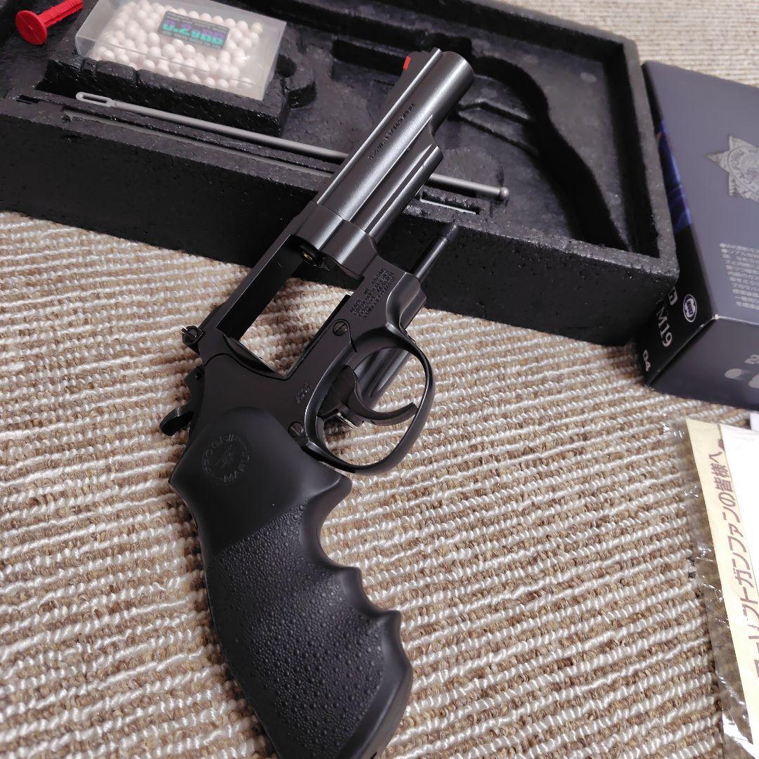 ヒ*読様 M19 COMBAT MAGNUM 4inch ガスリボルバー