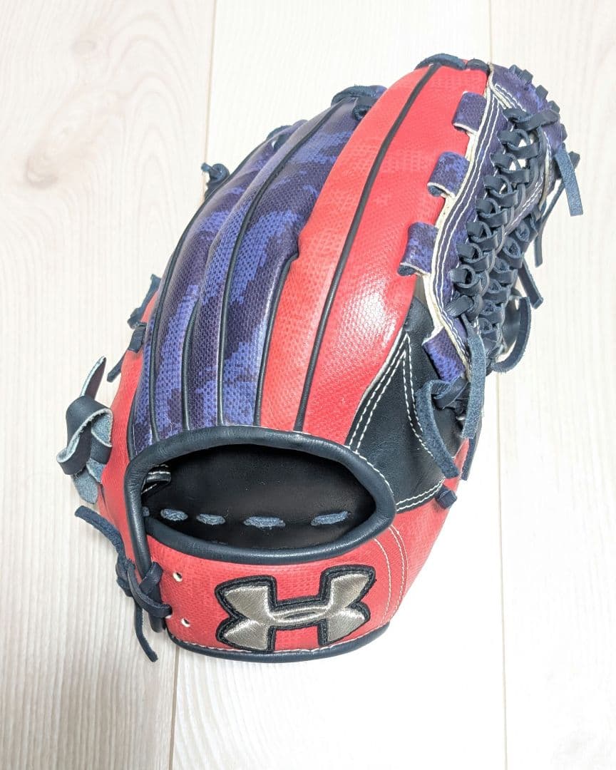 アンダーアーマー　軟式一般用グローブ　オールスター限定モデル