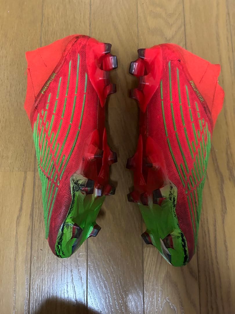 プレデター紐なし 28.5cm