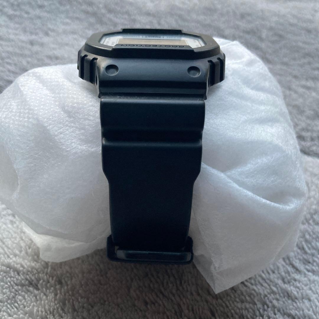 電池新品・美品　G-SHOCK MHL. デジタル腕時計　コラボ　黒×白