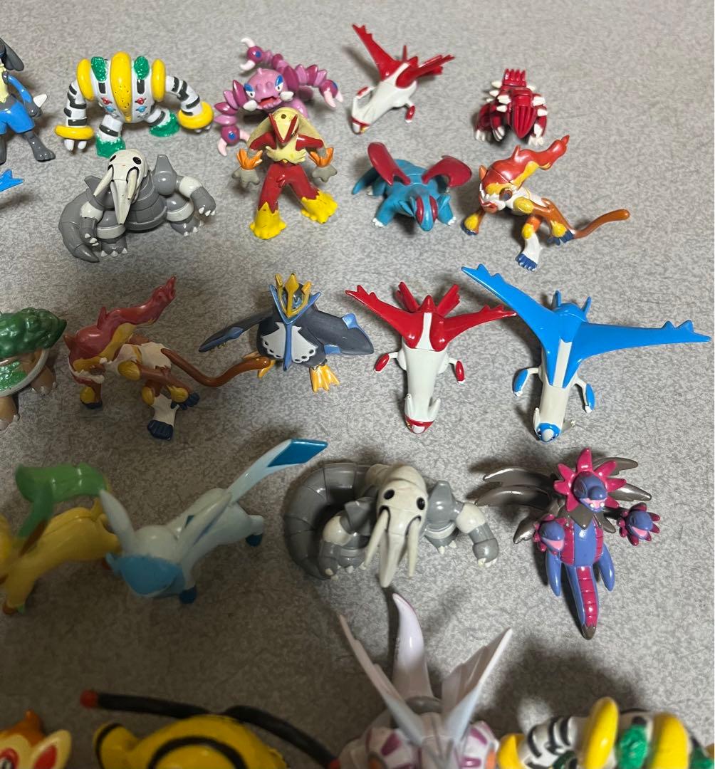 ポケモン　フィギュア　モンコレ　まとめ売り　刻印入り　当時物　63個