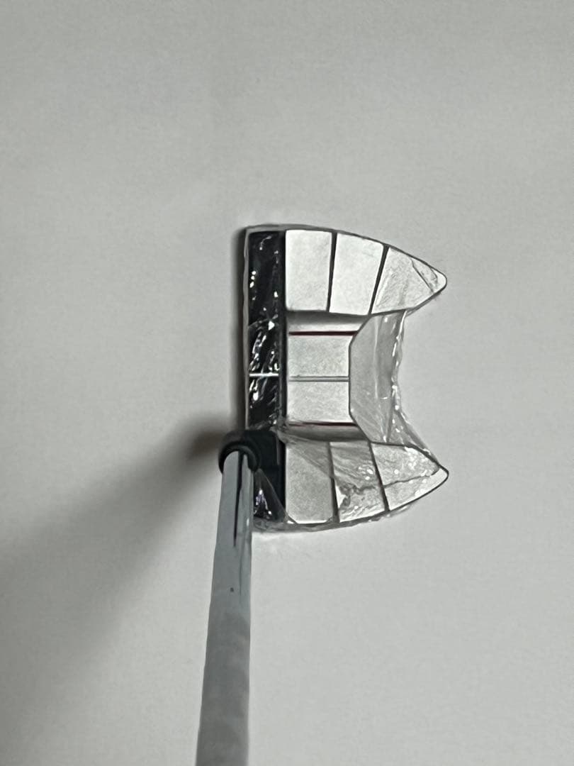 Harmonized M2 パター 赤/白