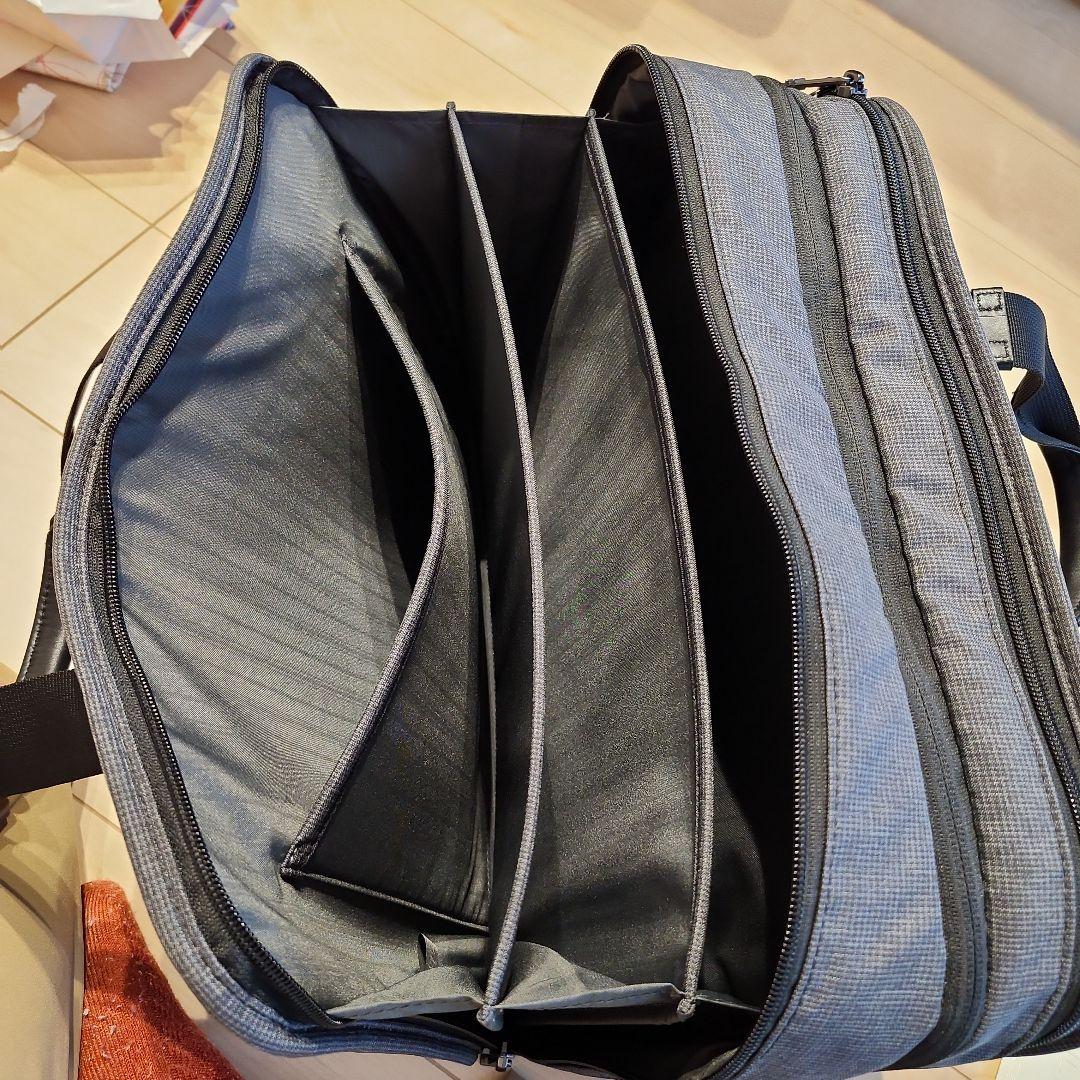 TUMI ビジネスバッグ グレー