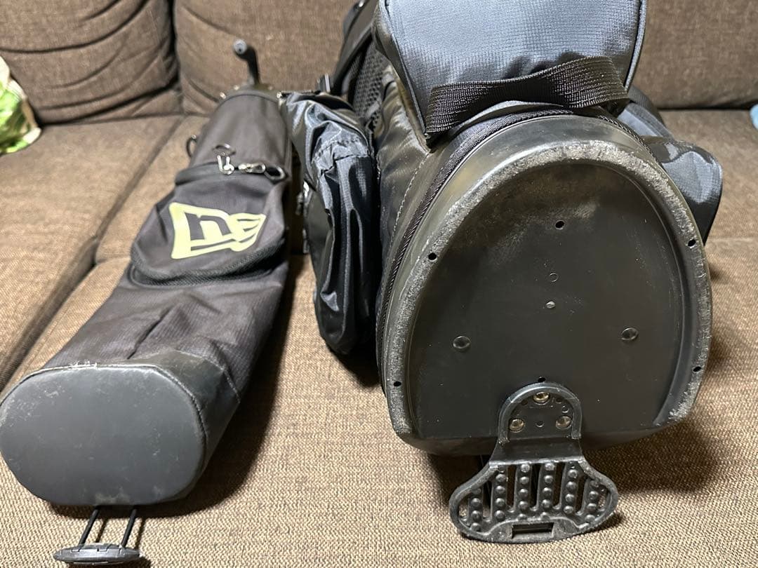 NEW ERAスタンド式キャディバッグ＆スタンドサブバッグセット！