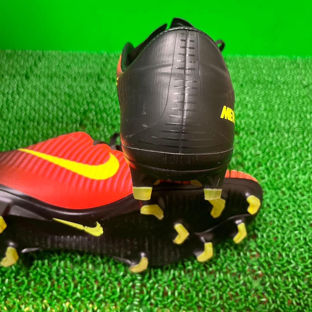 ナイキ サッカースパイク マーキュリアルヴェイパー11FGエリート
