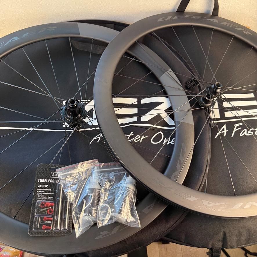 ONEAER DC5 DISCブレーキ・カーボンホイールセット シマノ用