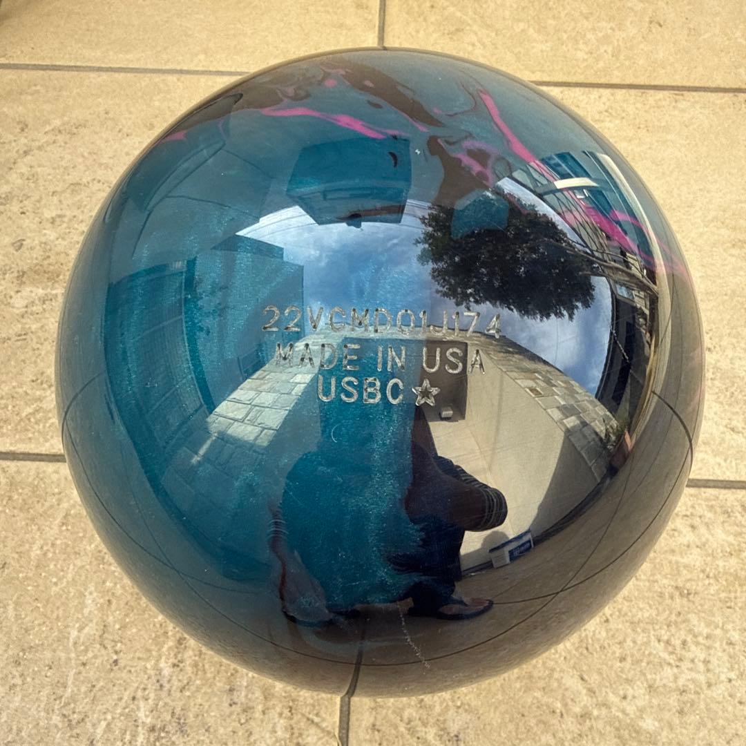 ゆ*様 美品　全プラグ済　ストーム社　コードマスター　15ポンド ボウリングボー