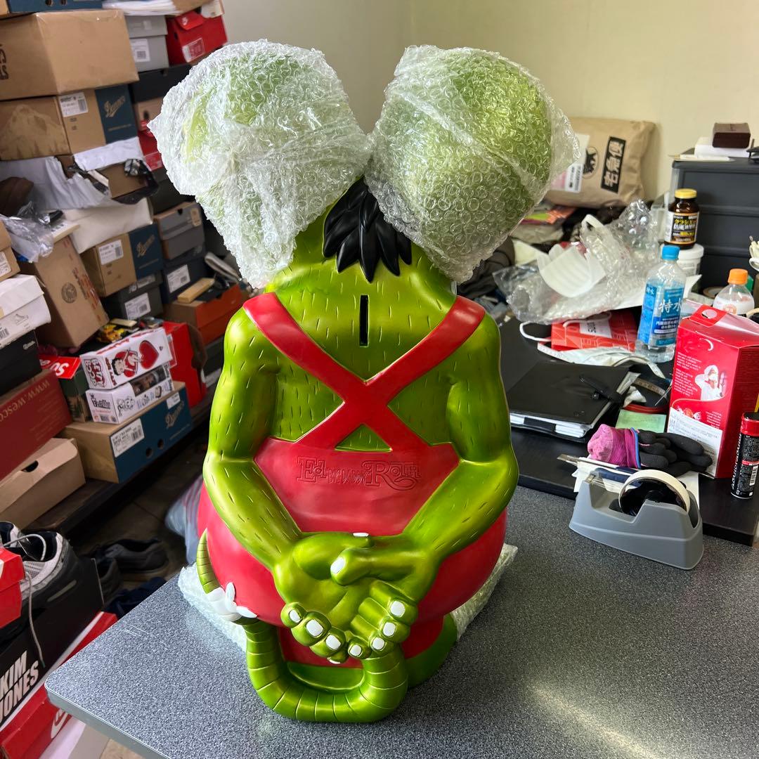 超希少カラーラットフィンクビックバンクメタリックグリーン約64センチ