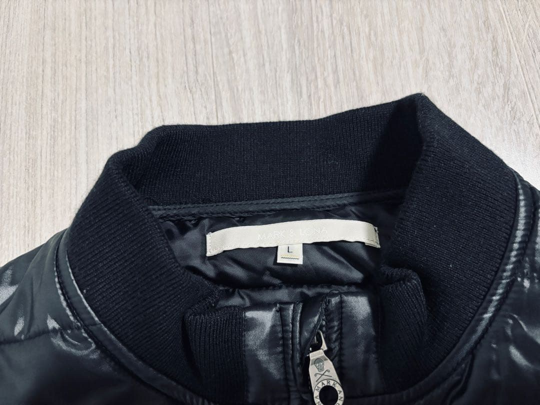 マーク&ロナ　ブラック　ベスト　サイズL