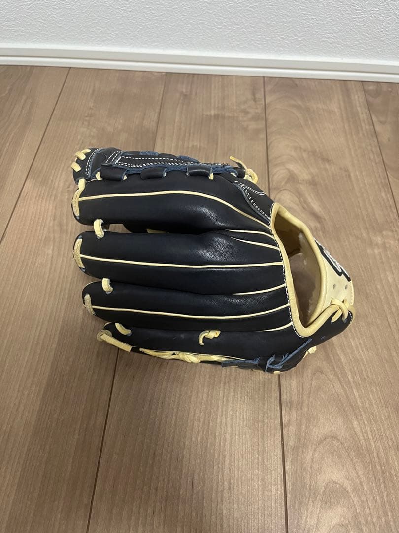 スラッガー　軟式オーダーグラブ　内野用