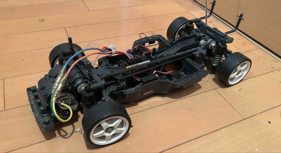 タミヤ TA03F 三菱ランサーエボリューションⅣ WRC 1/10