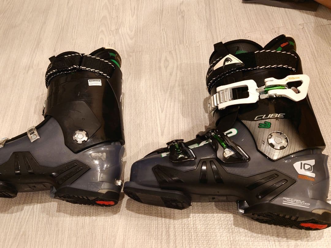 HEAD スキーブーツ　27〜27.5センチ