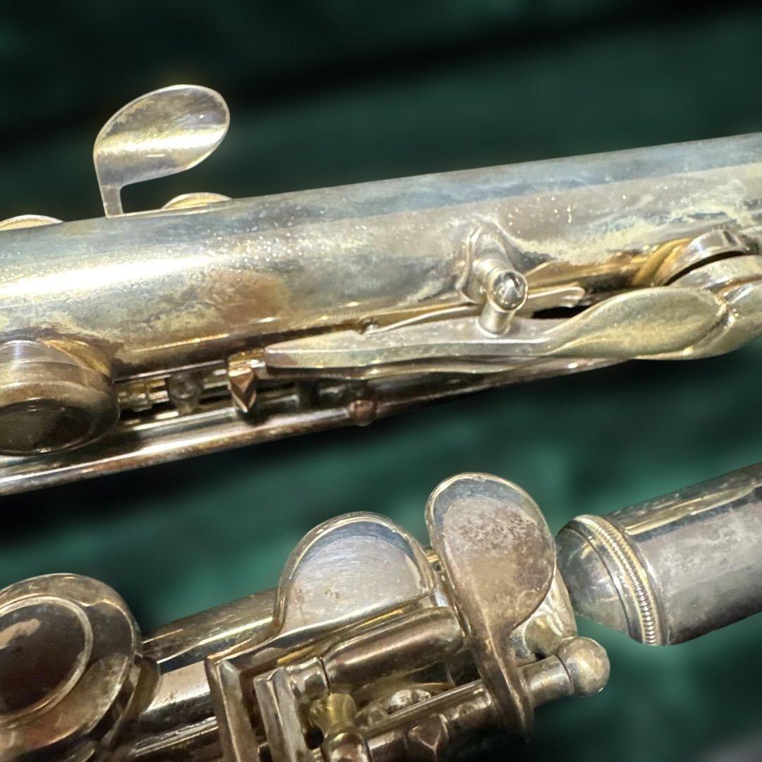 シルバーフルート本体 ケース付き