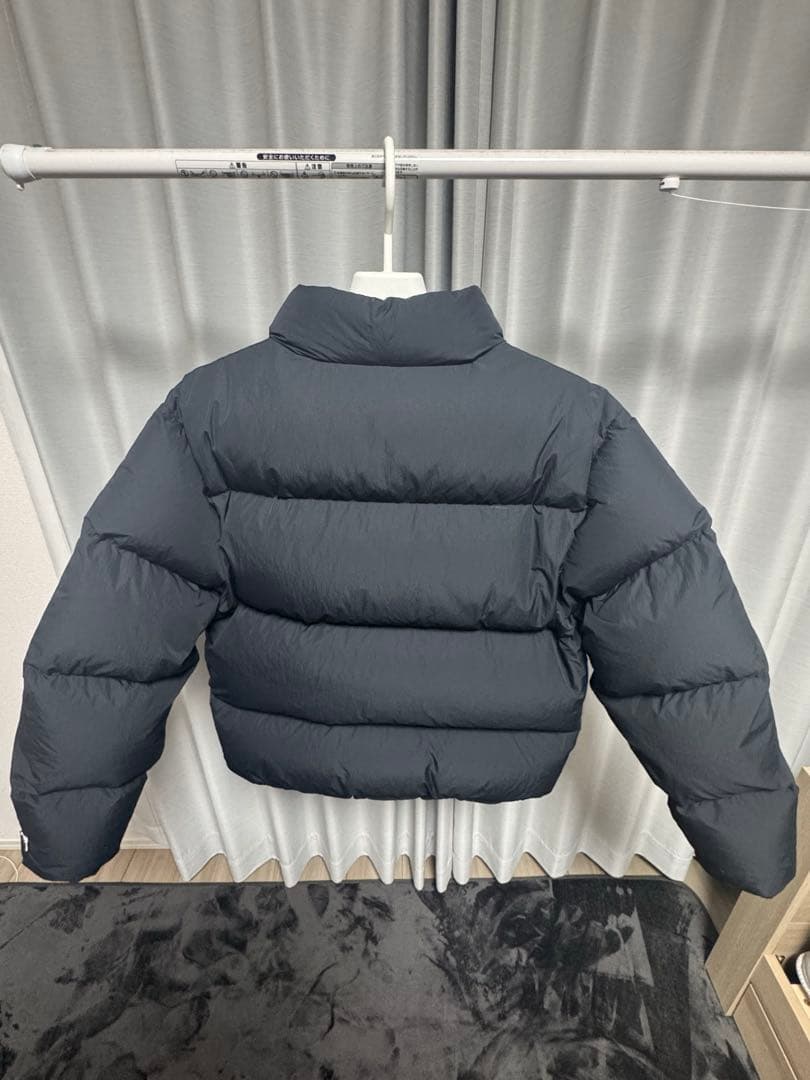 stussy ダウン　ブラック　M