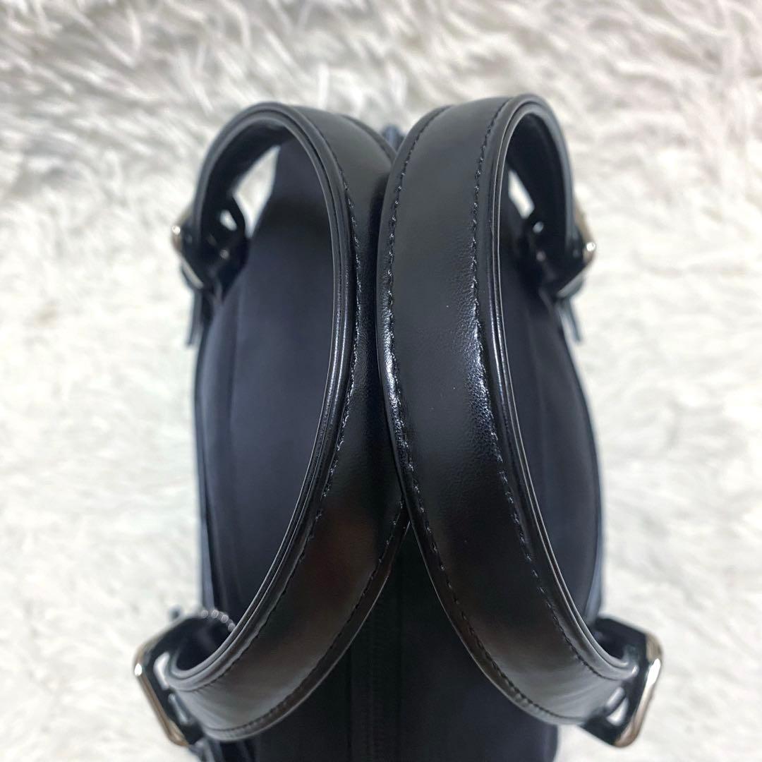 【未使用】　カステルバジャック T挿しBEAR付きサッチェルラウンドバッグ　黒