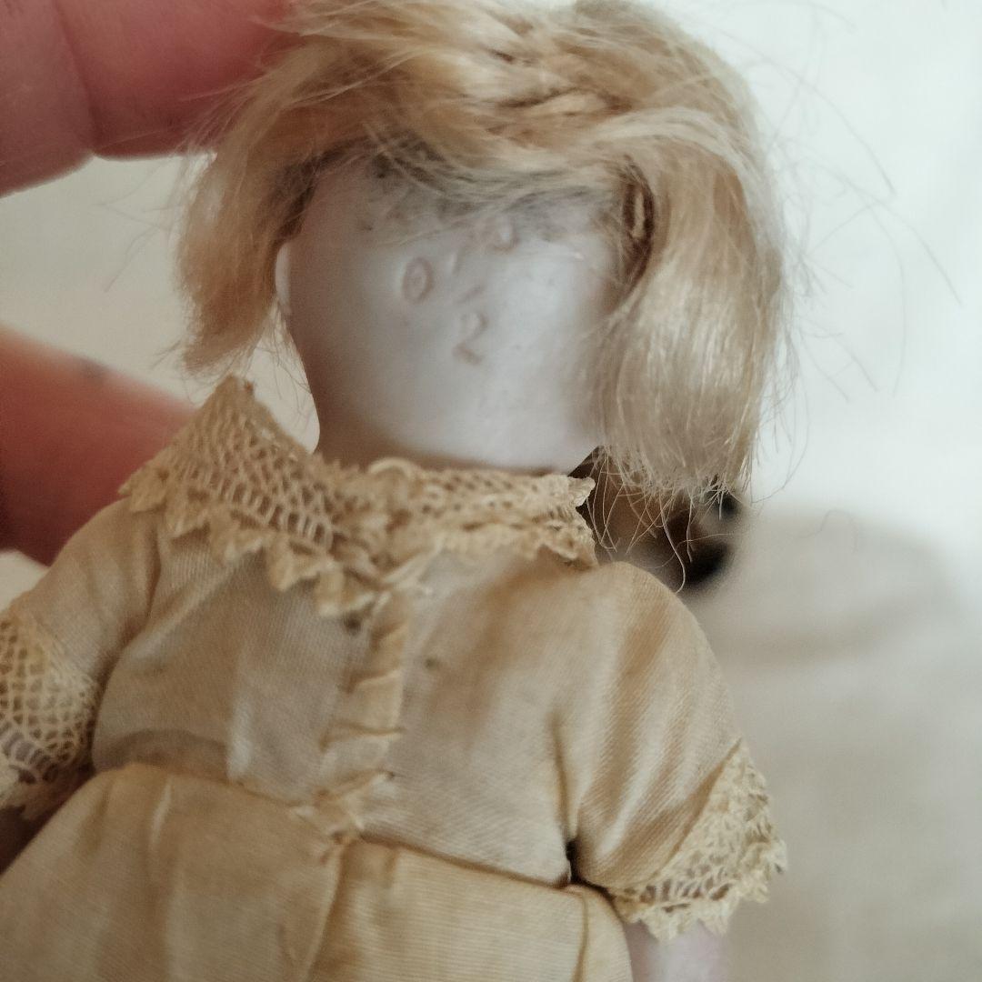 ①ケストナー208　ミニョネット　ビスクドール