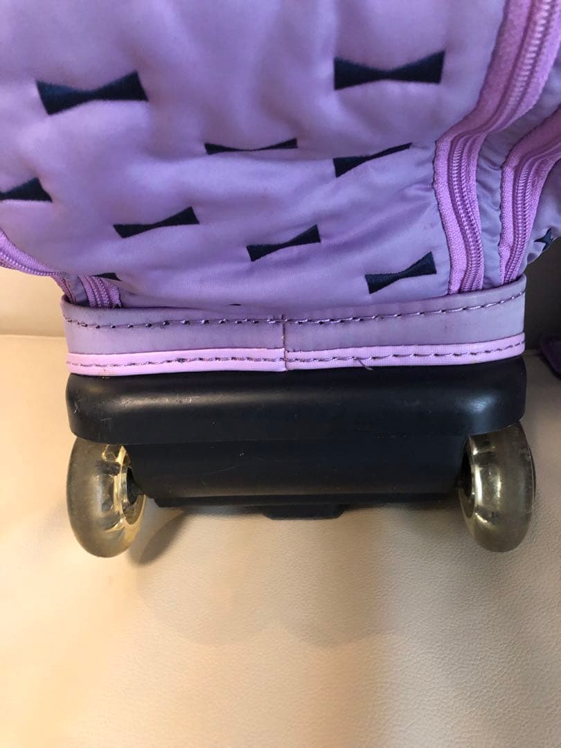 【送料込み】希少モデル　マンシング　キャスター付きキャディバッグ　レディース