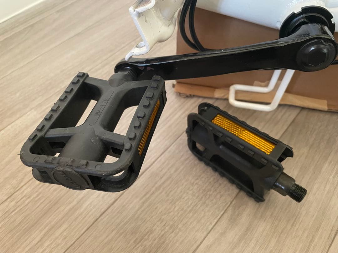 送料込み! 折りたたみ自転車　16インチ　6段ギア 【スケボー搭載可能】DIY