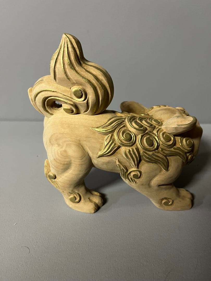 木彫り　獅子像　金淵付　１対　34