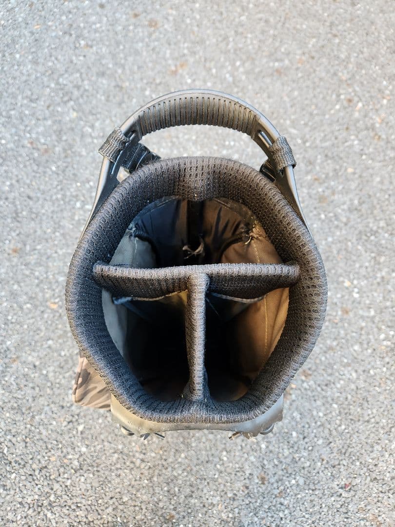 スコッティーキャメロンサークルT迷彩キャディバッグ