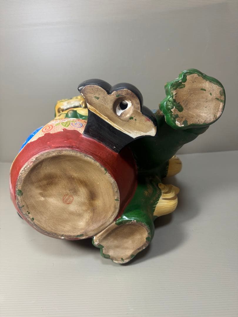 2153 九谷焼 玉乗り獅子 狛犬 置物 縁起物　緑彩