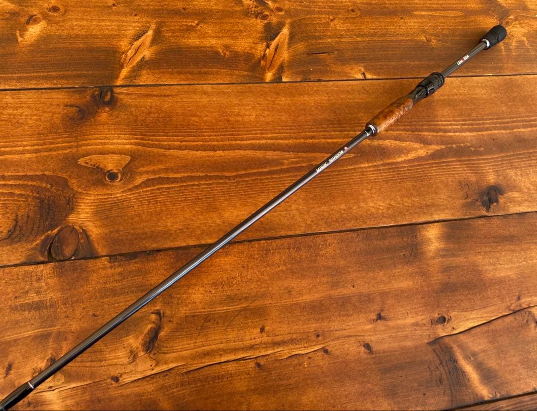 スピニングロッド　S702ML バスロッド　バス釣り　トラウト　ウッドグリップ