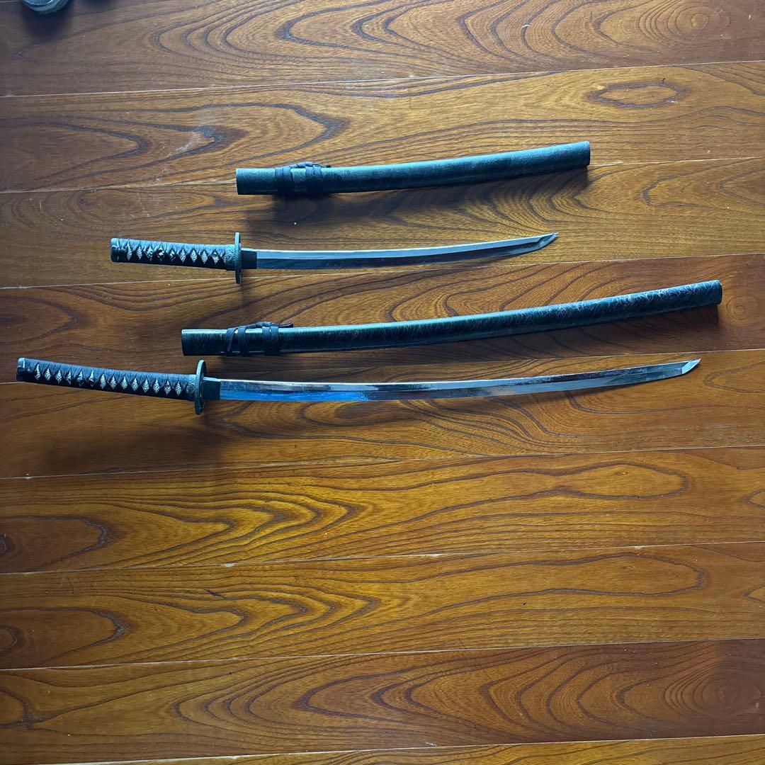 正月限定1月4日まで！日本刀 模造刀黒色鞘 白い柄