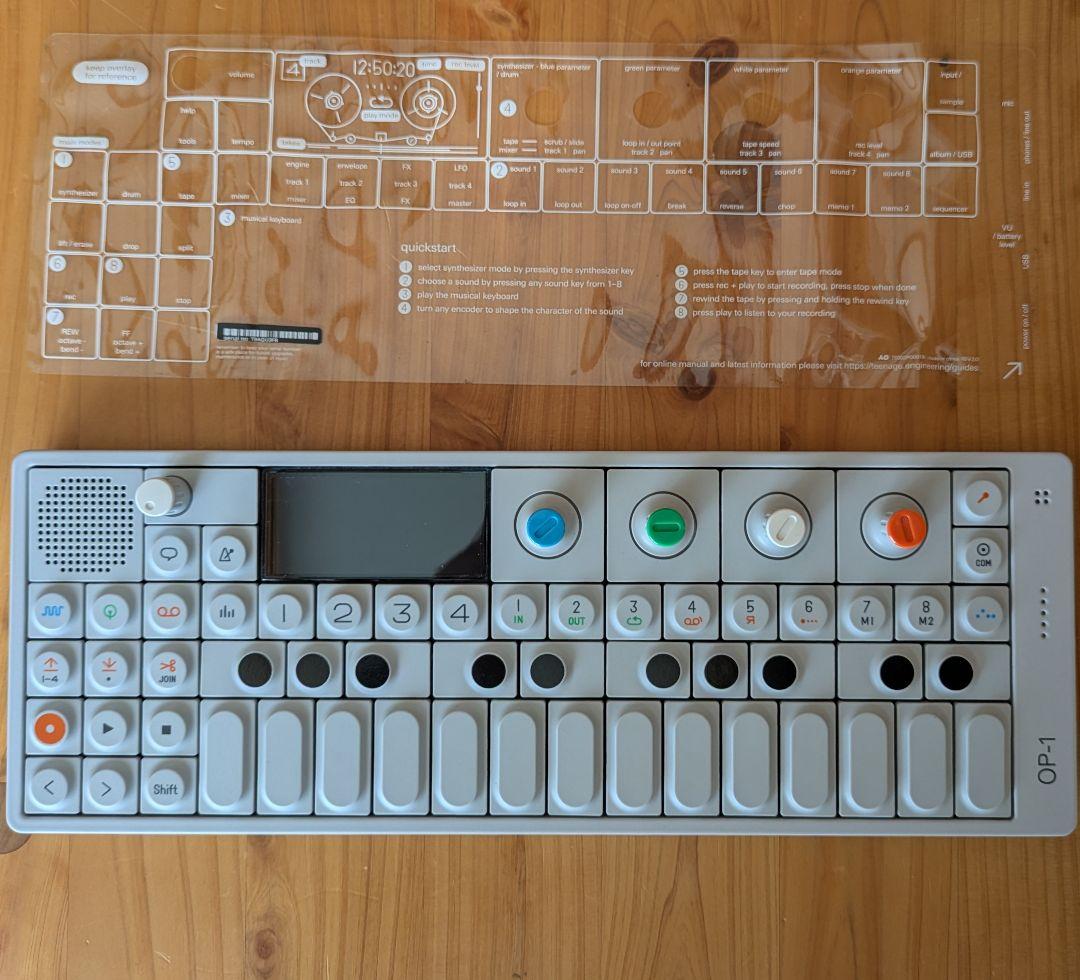 鍵盤楽器 teenage engineering op-1