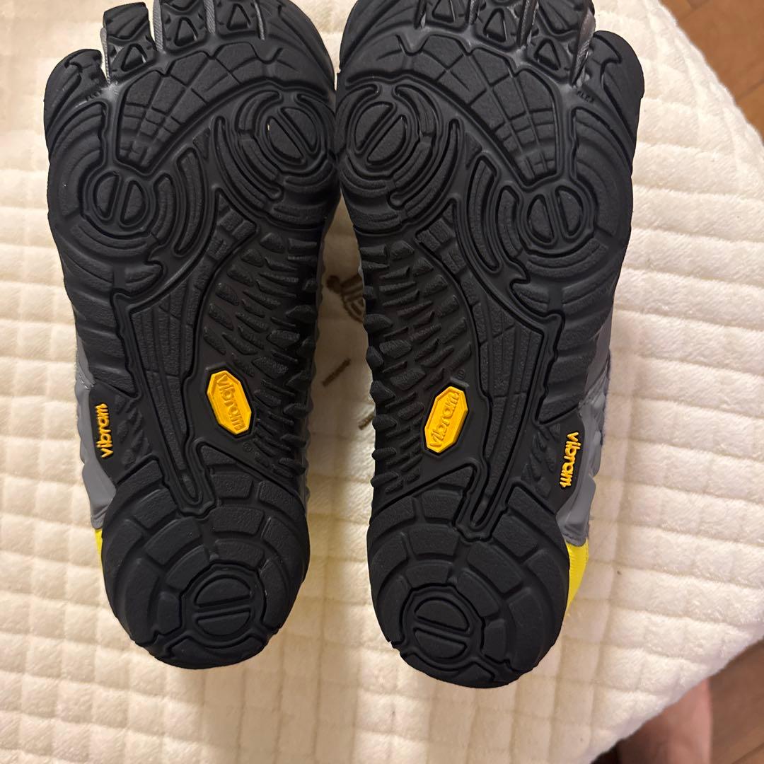 ブイブラムファインフィンガー