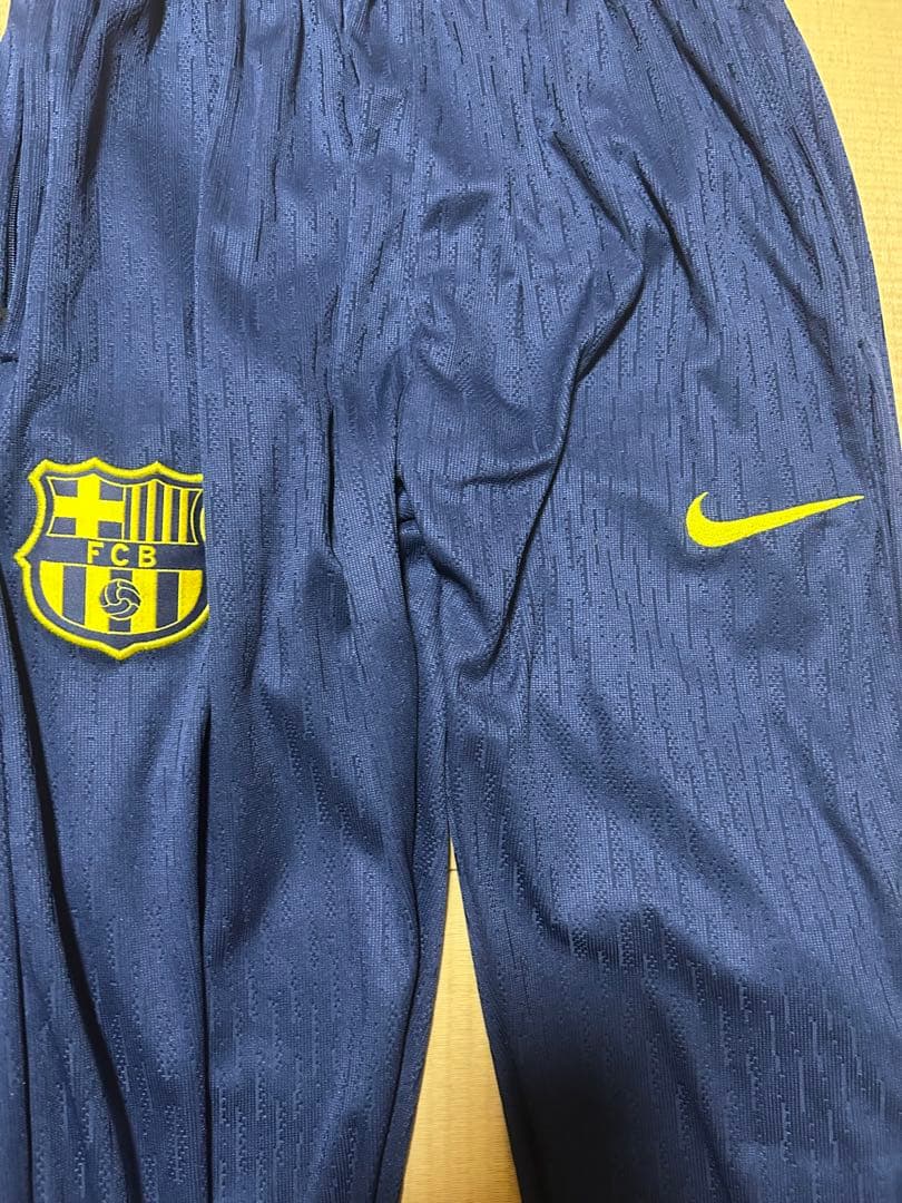 25/26バルセロナ練習着