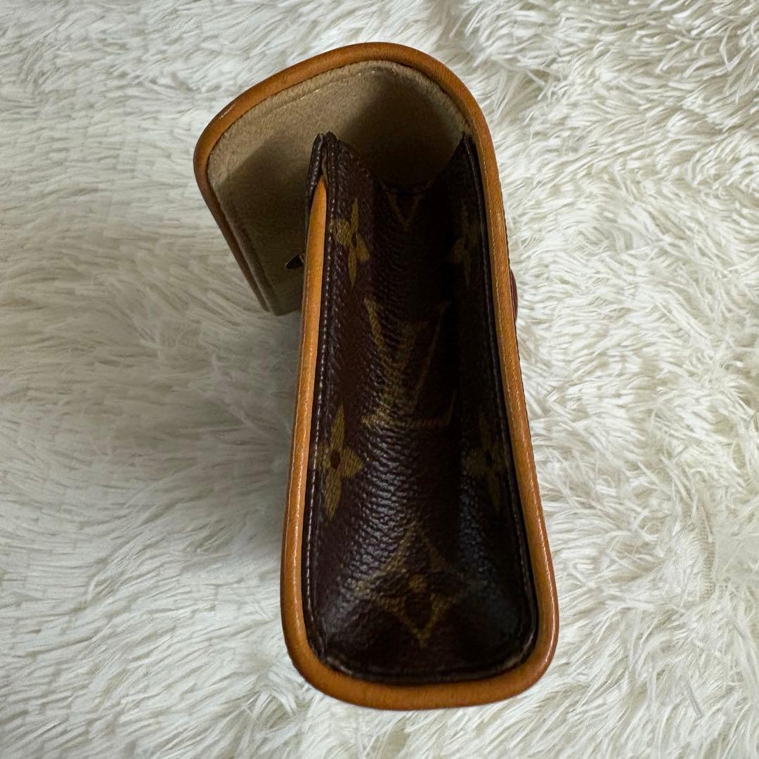 ルイヴィトン　フロランティーヌ　ウエストバッグ　モノグラム　ポシェット　カバン