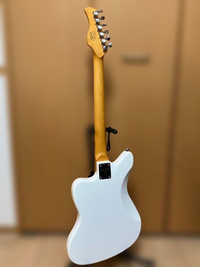 【やっさん】Sire / Larry Carlton J5 WH