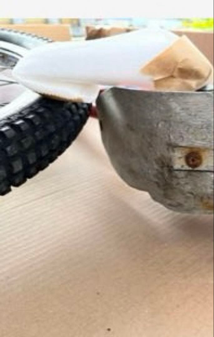 お*し様 BMX 20インチ 赤